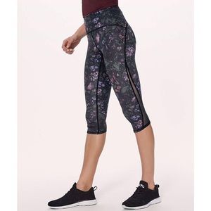 Lululemon Leggings Cropped Train Times